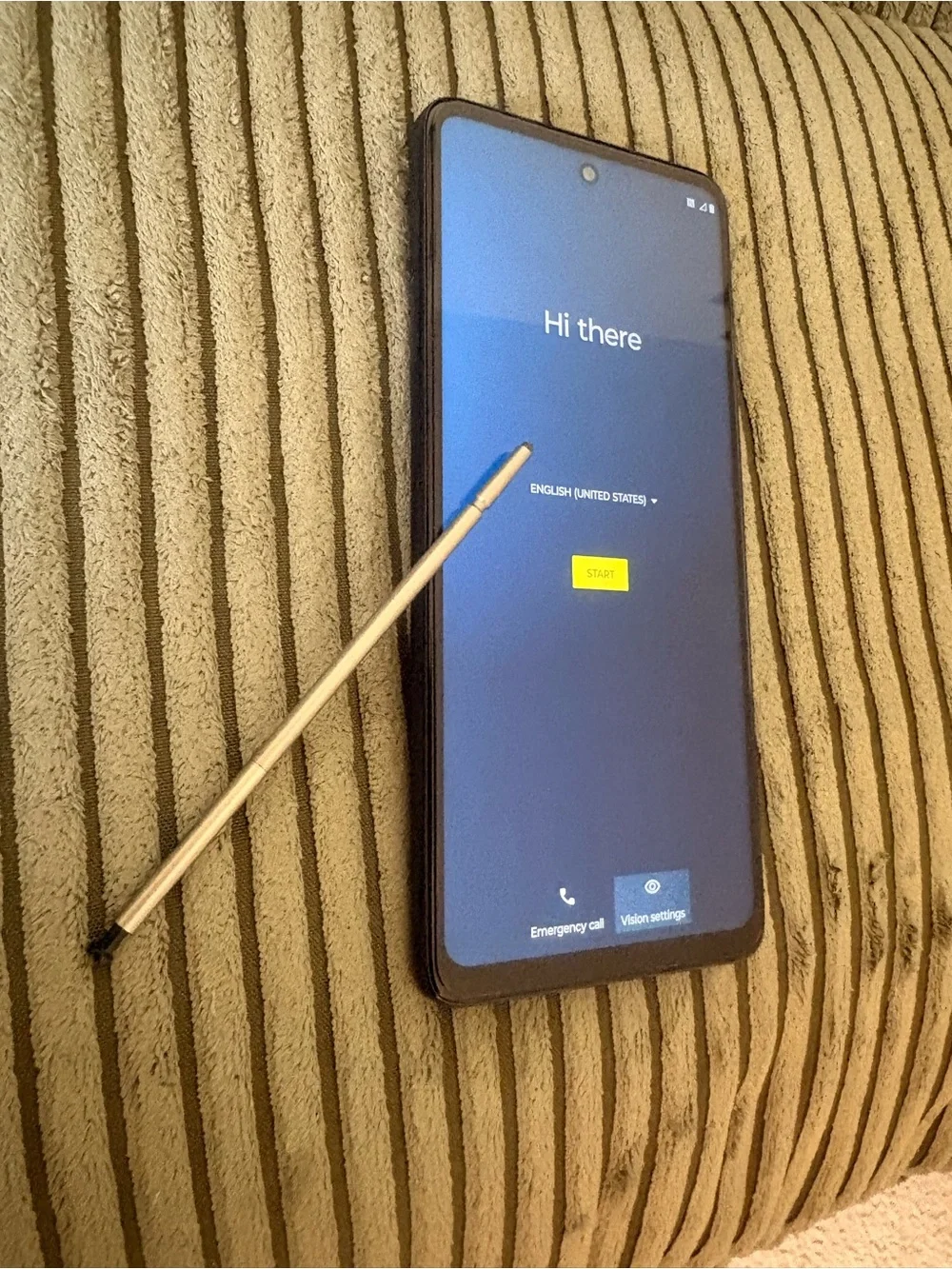 Motorola Stylus 5g Smartphone with Front And Bk Camera - Tap To Pay 50 Mp